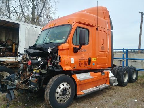 FREIGHTLINER CASCADIA