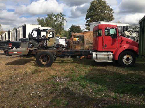 KENWORTH T300