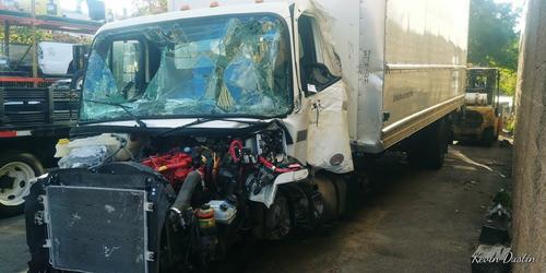 FREIGHTLINER M2 106 Medium Duty