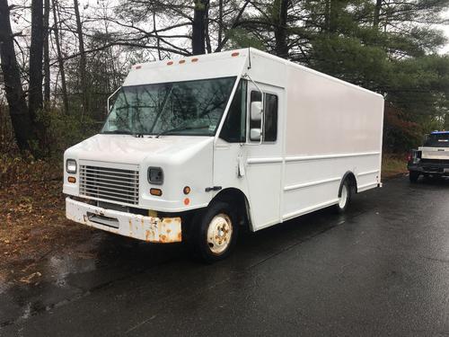 FREIGHTLINER MT45 CHASSIS