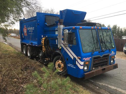 MACK LEU613