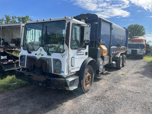 MACK MRU613