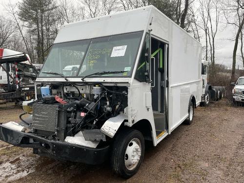 FORD CAB & CHASSIS