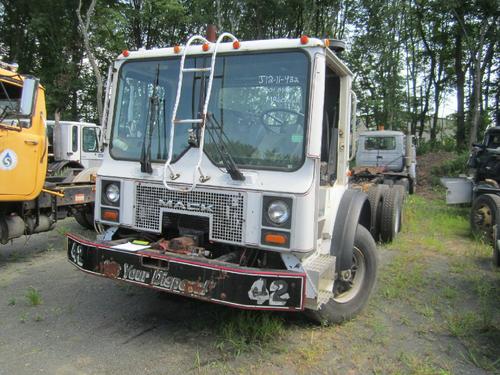 MACK MR600