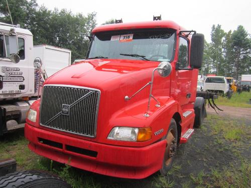 VOLVO VNL