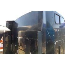 Kenworth Sleeper On Lkq Heavy Truck