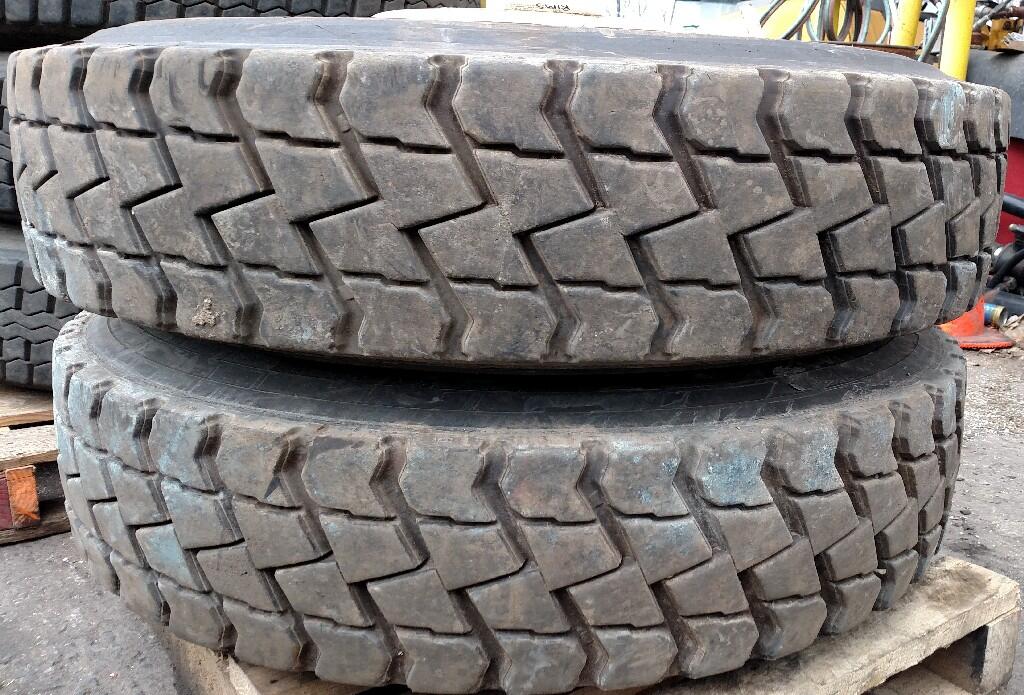11R22.5 Tire and Rim in Enfield, CT 8428