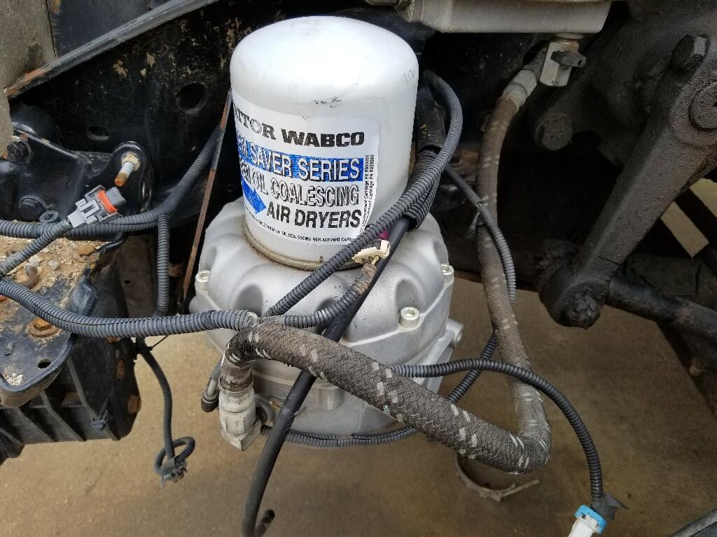 BENDIX SYSTEM SAVER 1200 Air Dryer in CRANDALL, TX 76254