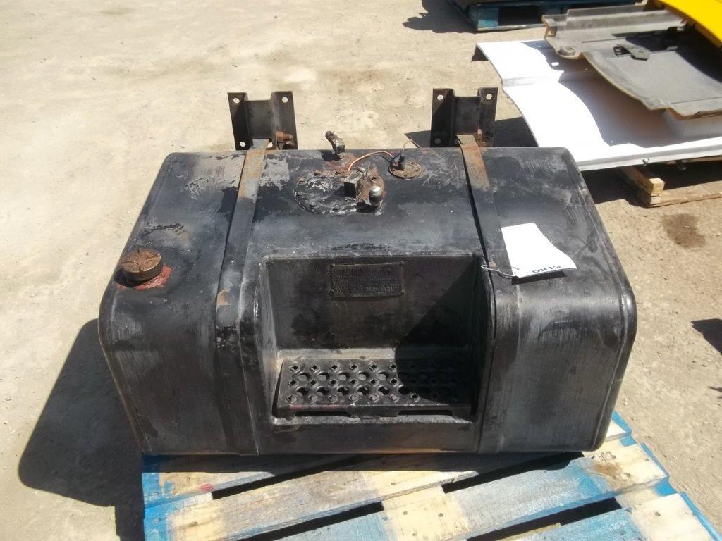 CHEVROLET C70 FUEL TANK in Stockton, CA 2053213