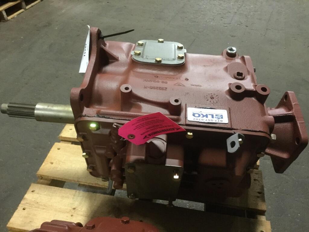 CLARK CL558 TRANSMISSION ASSEMBLY in Toledo, OH 48151
