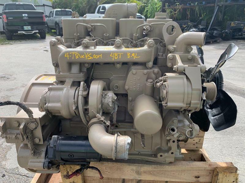 CUMMINS 4BT-3.9 Engine Assembly In MIAMI, FL #611-0920192