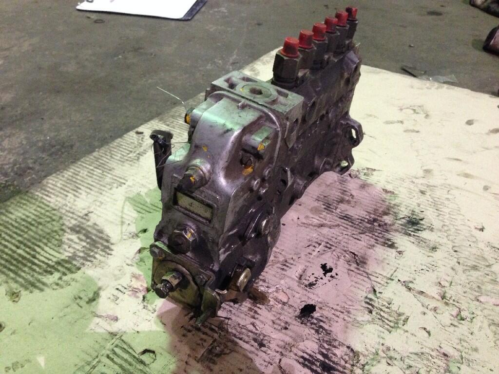CUMMINS 6BT5.9 FUEL INJECTION PUMP in Lansing, IL BOSCHFIP9400230110