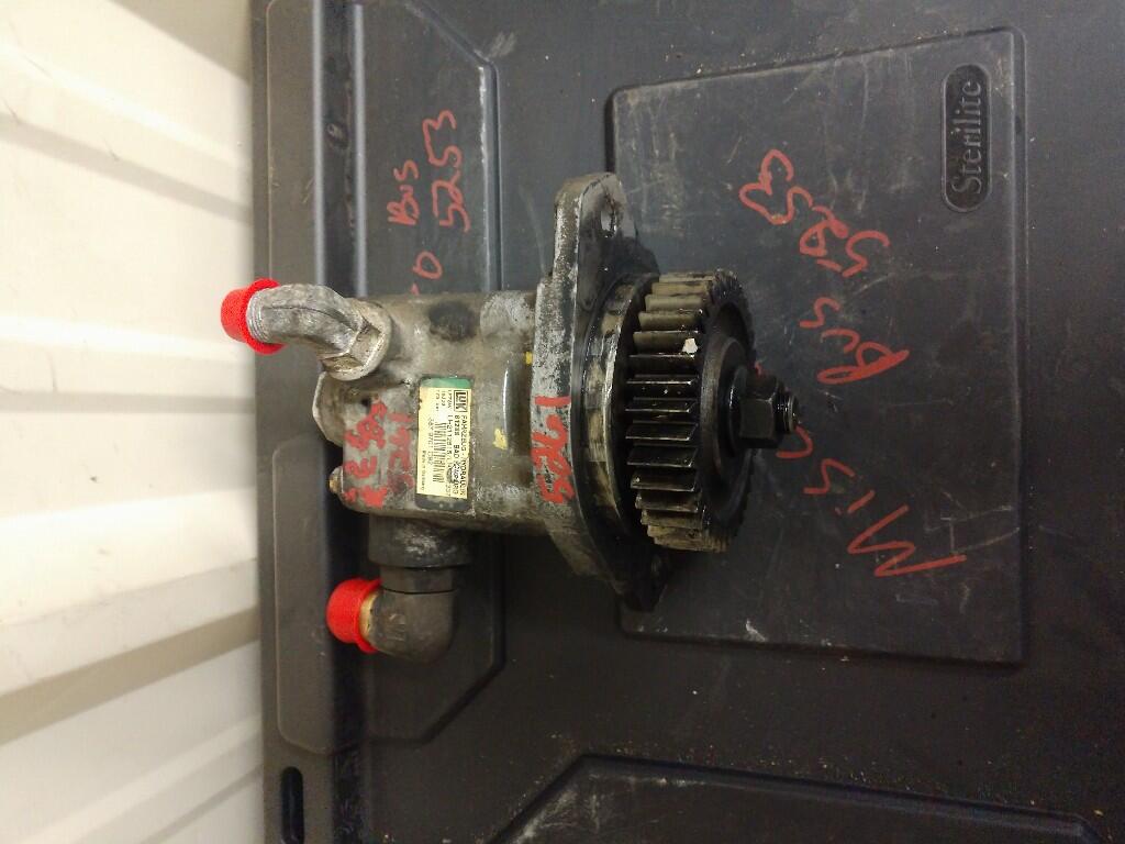 CUMMINS ISB Power Steering Pump in CARTERSVILLE, GA 5261