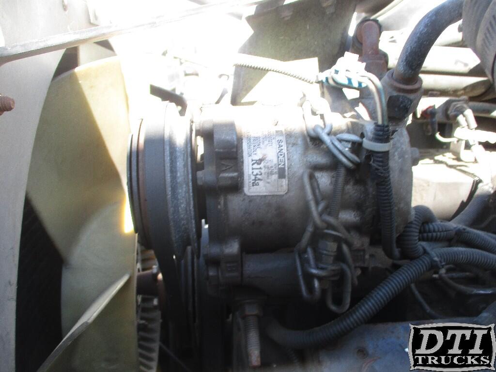CUMMINS ISC Air Conditioner Compressor in Denver, CO 51512