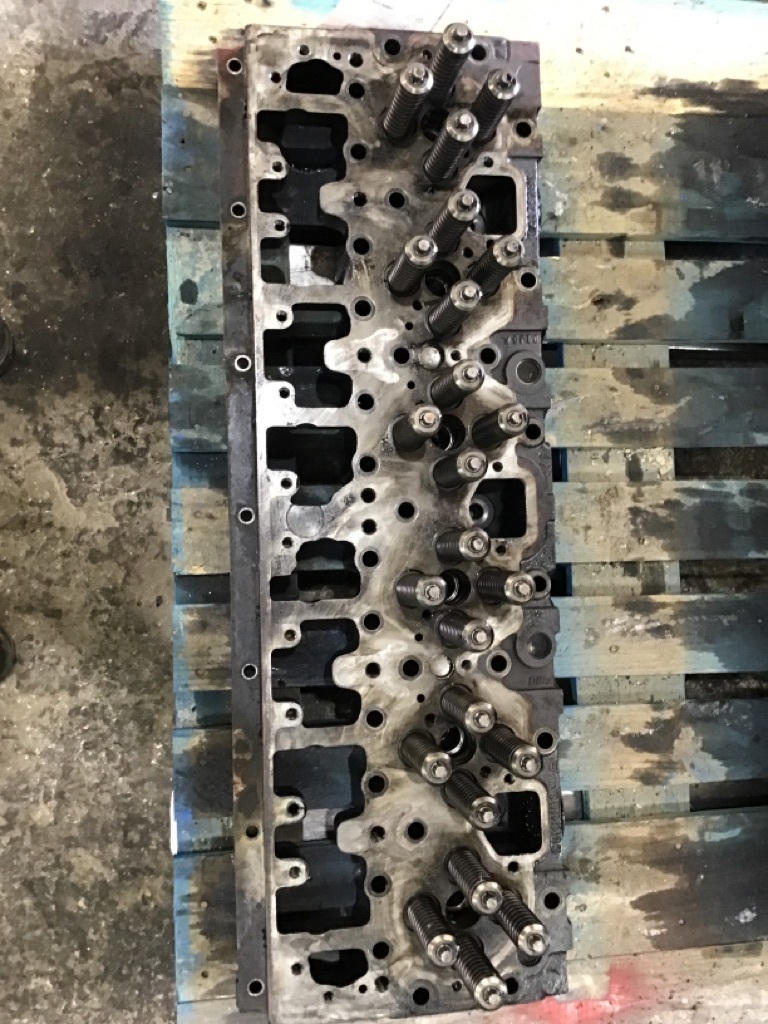 CUMMINS ISM EGR CYLINDER HEAD OEM# 3417629 in Wykoff, MN #2160260