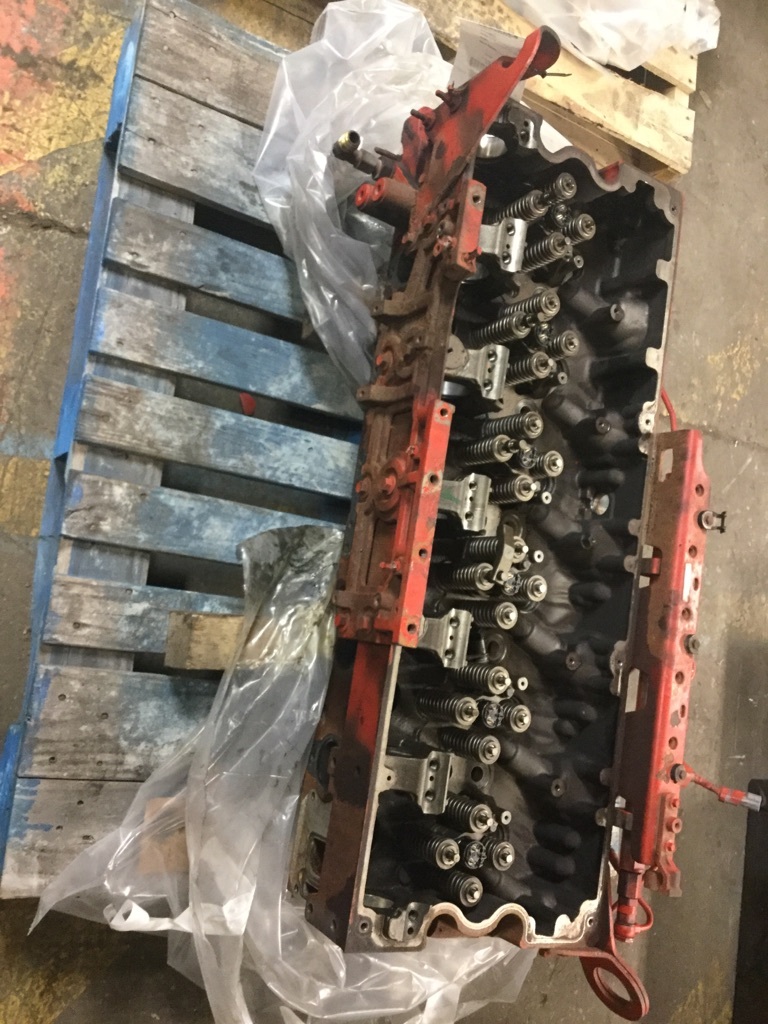 CUMMINS ISX15 CYLINDER HEAD OEM# 4386009 in Toledo, OH #2068535