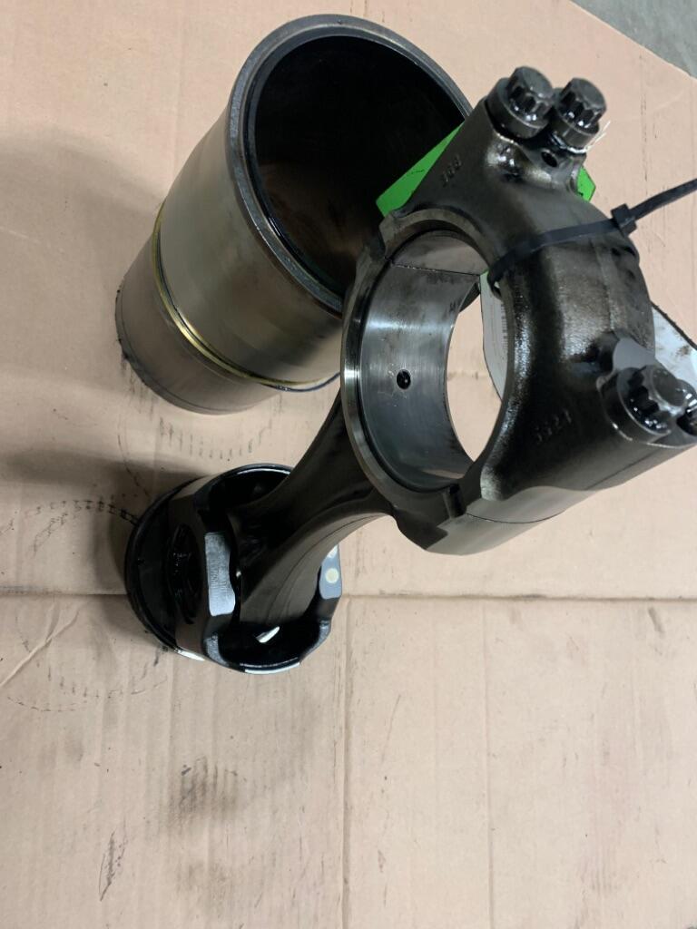 CUMMINS ISX Connecting Rod in Abbotsford, BRITISH COLUMBIA 23362