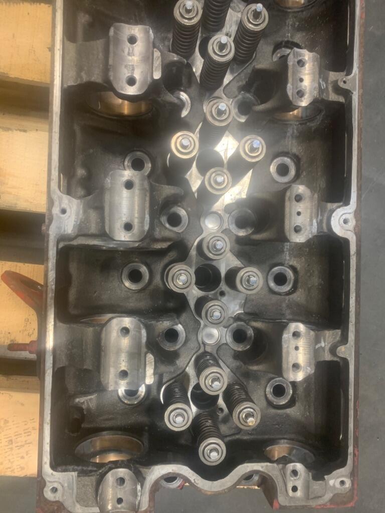 CUMMINS ISX Cylinder Head in Abbotsford, BRITISH COLUMBIA #26848