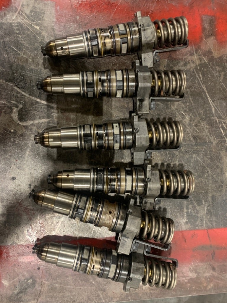CUMMINS ISX Fuel Injector OEM# 4062567 in Abbotsford, BRITISH COLUMBIA ...