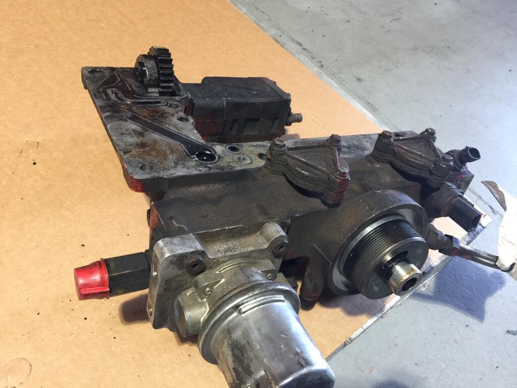 CUMMINS ISX Fuel Pump OEM 4088505 in DEFUNIAK SPRINGS, FL 2861