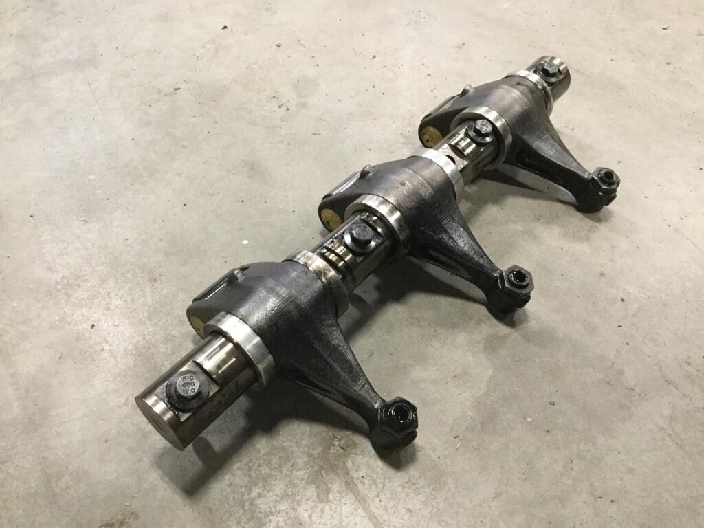 CUMMINS ISX Rocker Arm OEM 3679418 in Abbotsford, BRITISH COLUMBIA 15076
