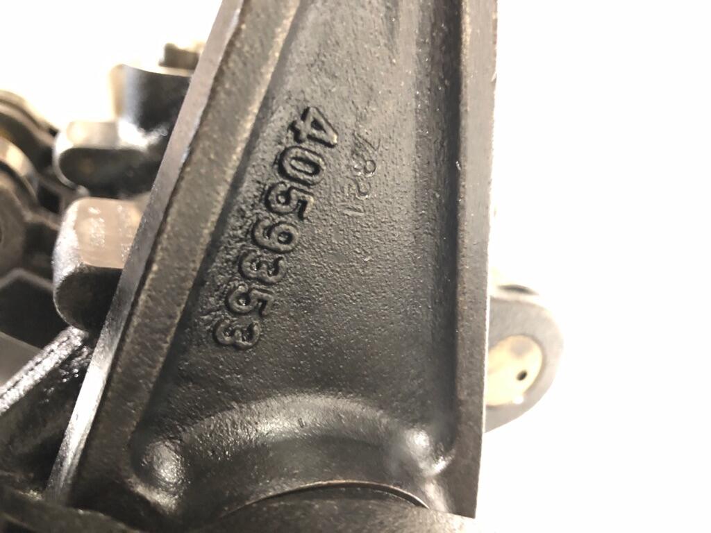 CUMMINS ISX Rocker Arm OEM 4059306 in Abbotsford, BRITISH COLUMBIA 15811