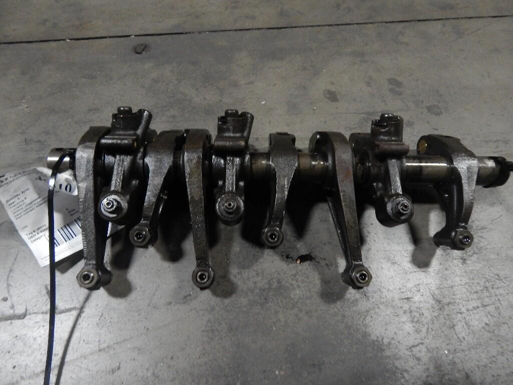 CUMMINS ISX Rocker Arm OEM 4059353 in Holland, MI 46410