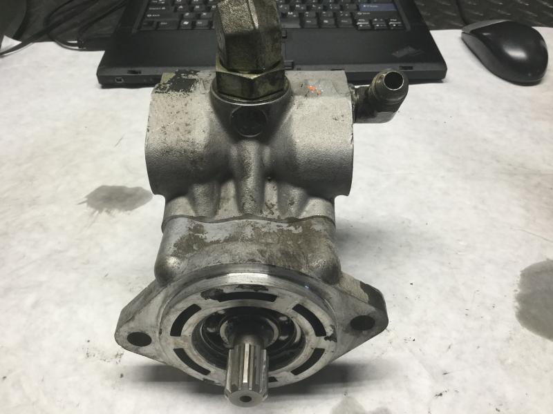 CUMMINS N14 CELECT+ Power Steering Pump in Detroit, MI 1397