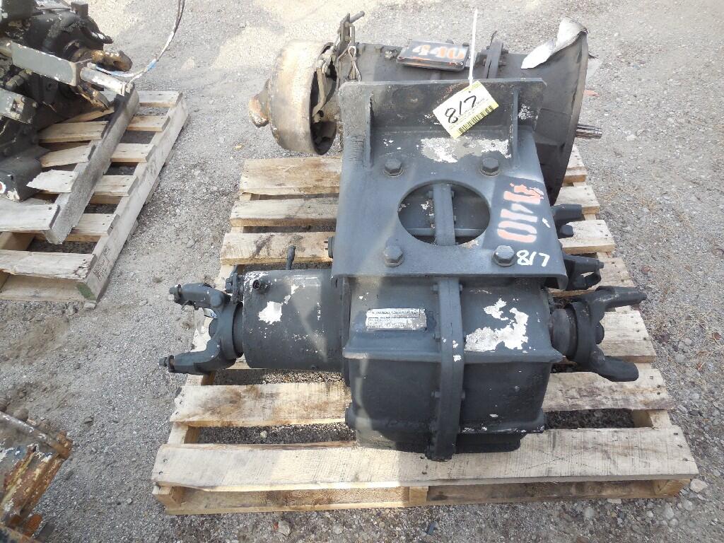 CUSHMAN 306 Transfer Case Assembly in Westland, MI 94705