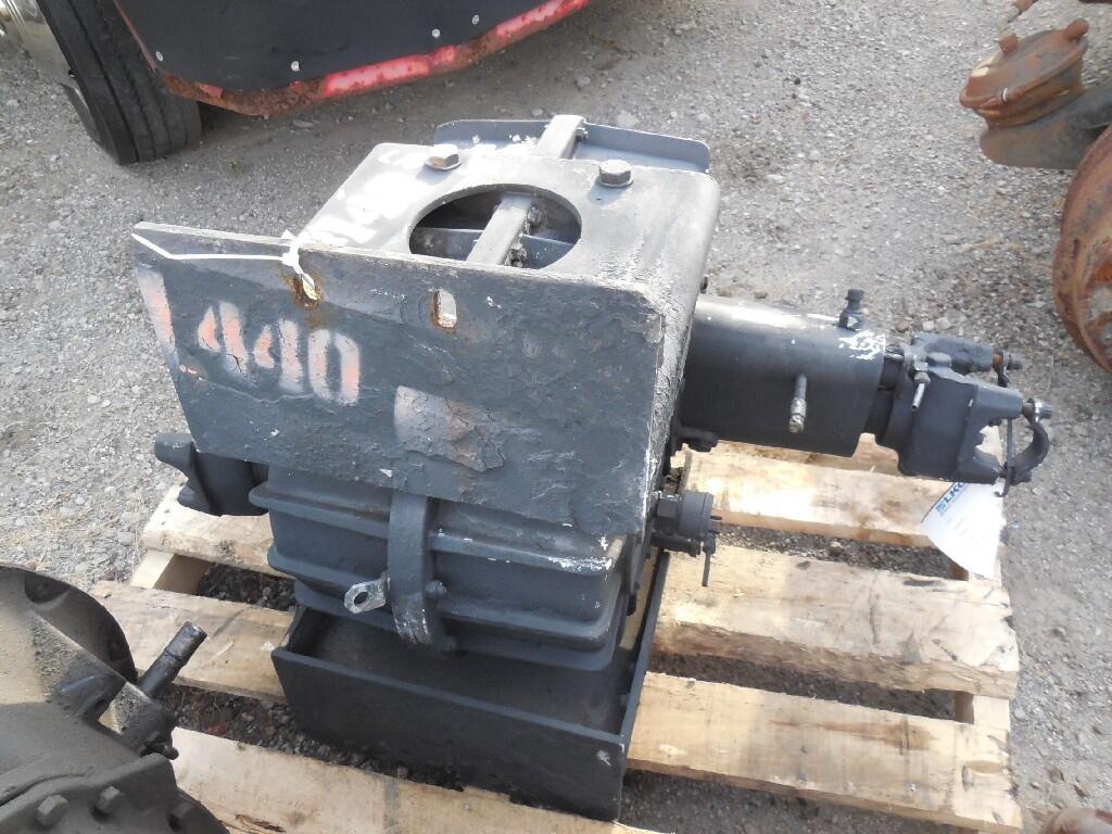 CUSHMAN 306 Transfer Case Assembly in Westland, MI 94705