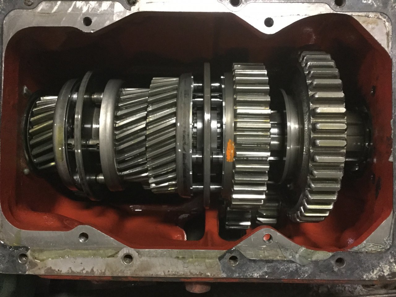 Clark 285V Transmission in Spencer, IA #24665008