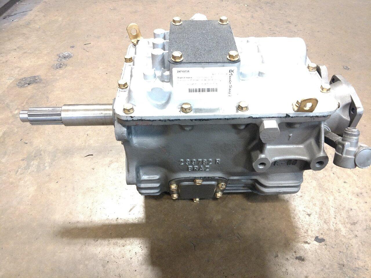 Clark CL455 Transmission in Des Moines, IA 24715735