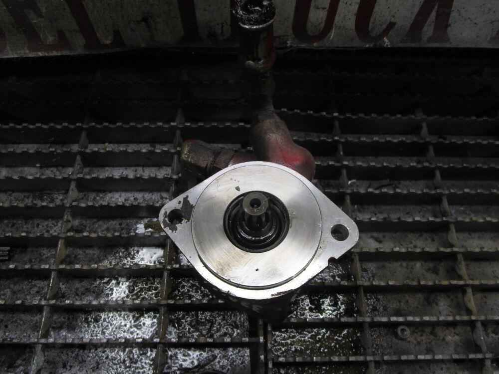 Cummins ISB 6.7 Power Steering Pump OEM TRW HYDRAULIC POWER STEERING P