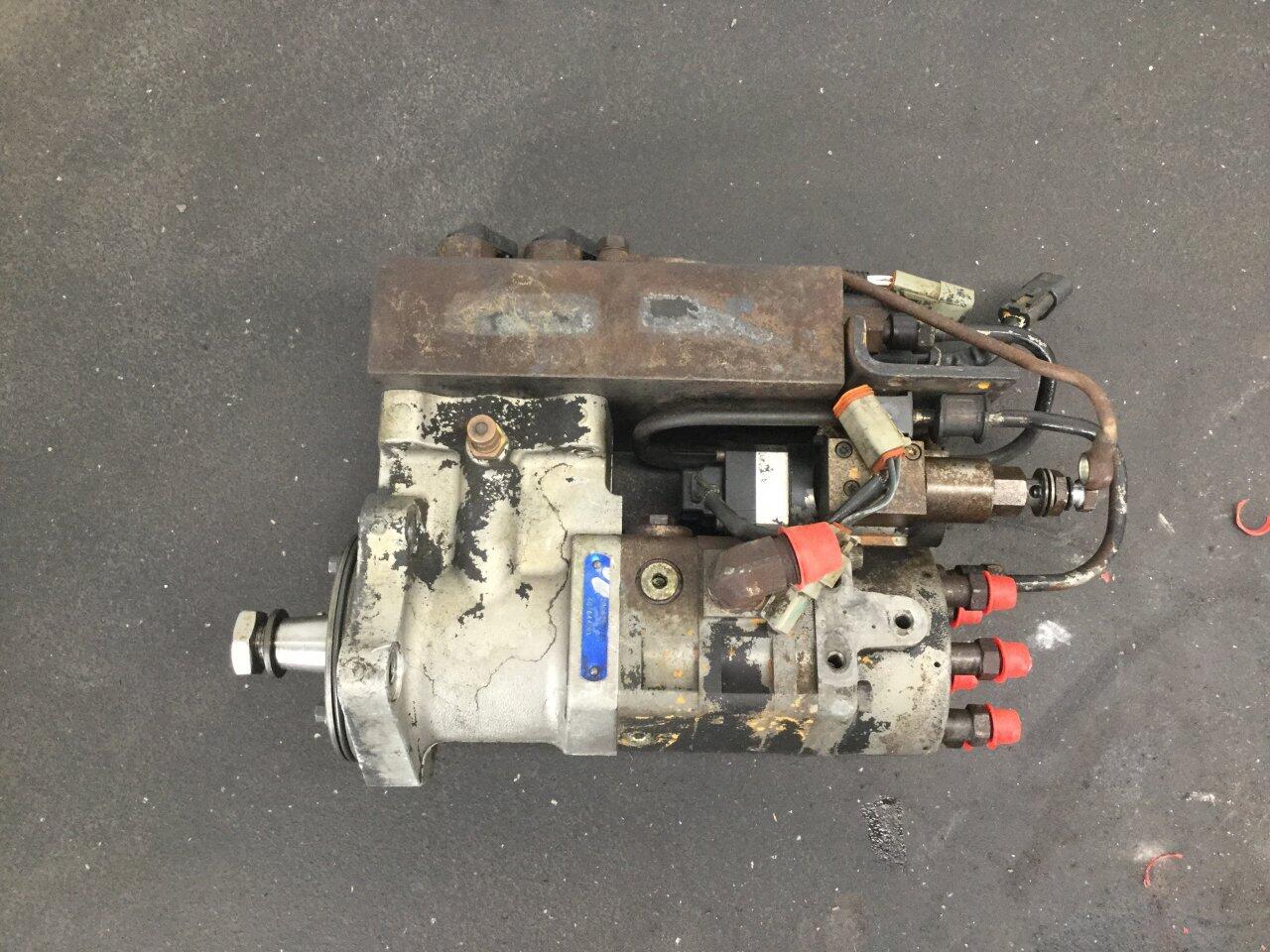 Cummins ISC Fuel Injection Pump OEM 4076441RX in Spencer, IA 24807776