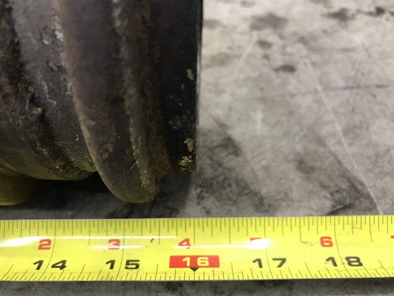 Cummins ISX Exhaust Pipe in Kansas City, MO 25172712