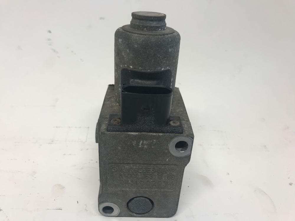 DETROIT DIESEL DD13 EGR Valve OEM A0001531259 in Dorr, MI 53010481