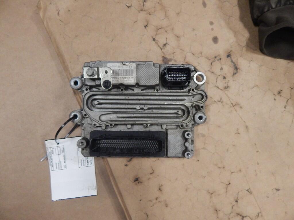 DETROIT DD15 Electronic Engine Control Module OEM A0014462835 in