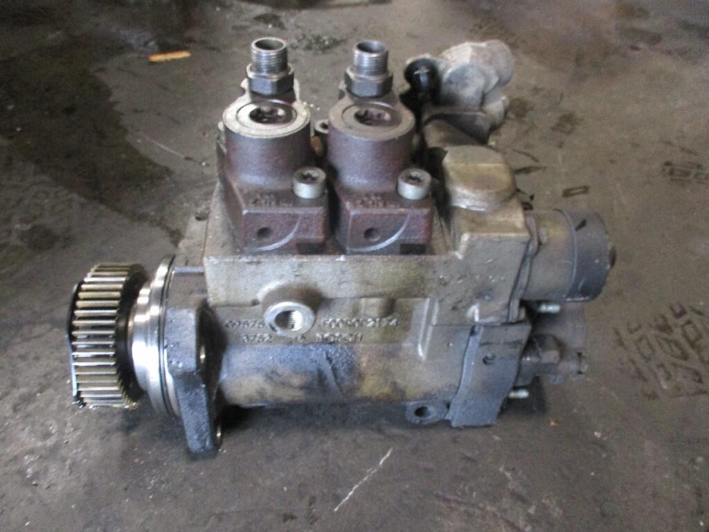 DETROIT DD15 FUEL INJECTION PUMP OEM A4700900050 in Portland, OR 1835808