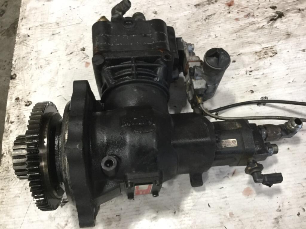 DETROIT Series 60 Air Compressor OEM 23536661 in Abbotsford, BRITISH