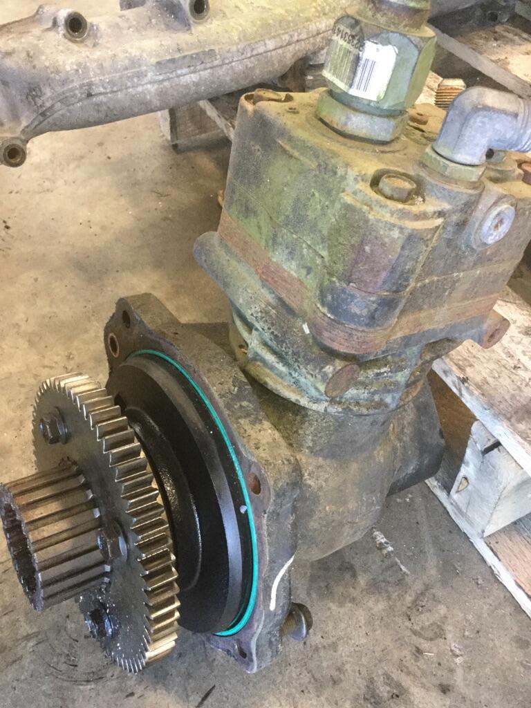DETROIT Series 60 Air Compressor OEM P23532823 in Abbotsford, BRITISH