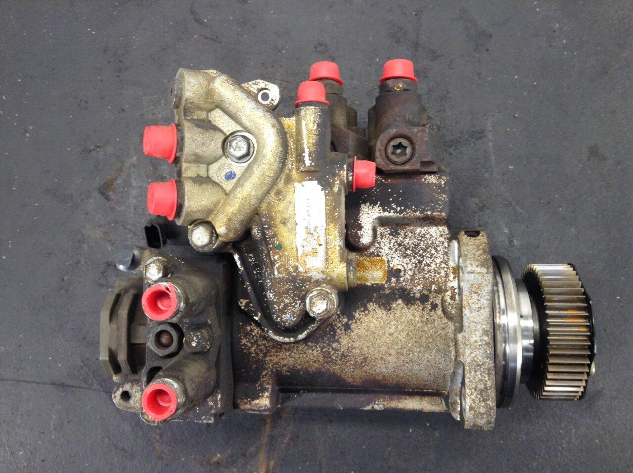 Detroit DD15 Fuel Pump OEM A4720781044 in Spencer, IA 24742937