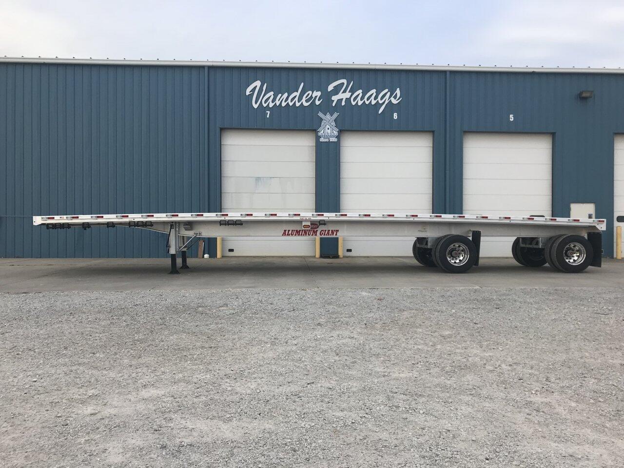 Heavy Trucks & Commercial Vehicles