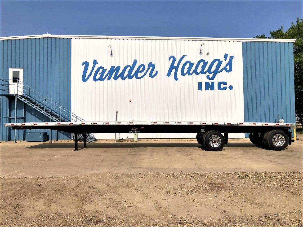 Heavy Trucks & Commercial Vehicles