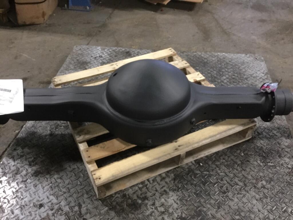 EATONSPICER 19060S AXLE HOUSING, REAR (REAR) OEM 323667, 323668S