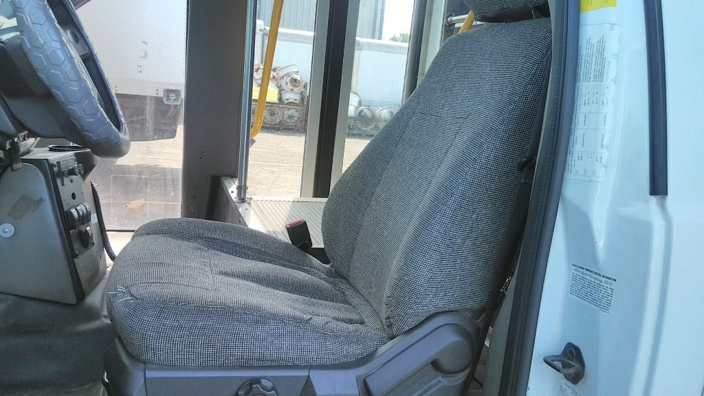Heavy Trucks & Commercial Vehicles