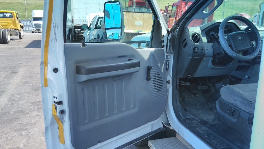 Heavy Trucks & Commercial Vehicles