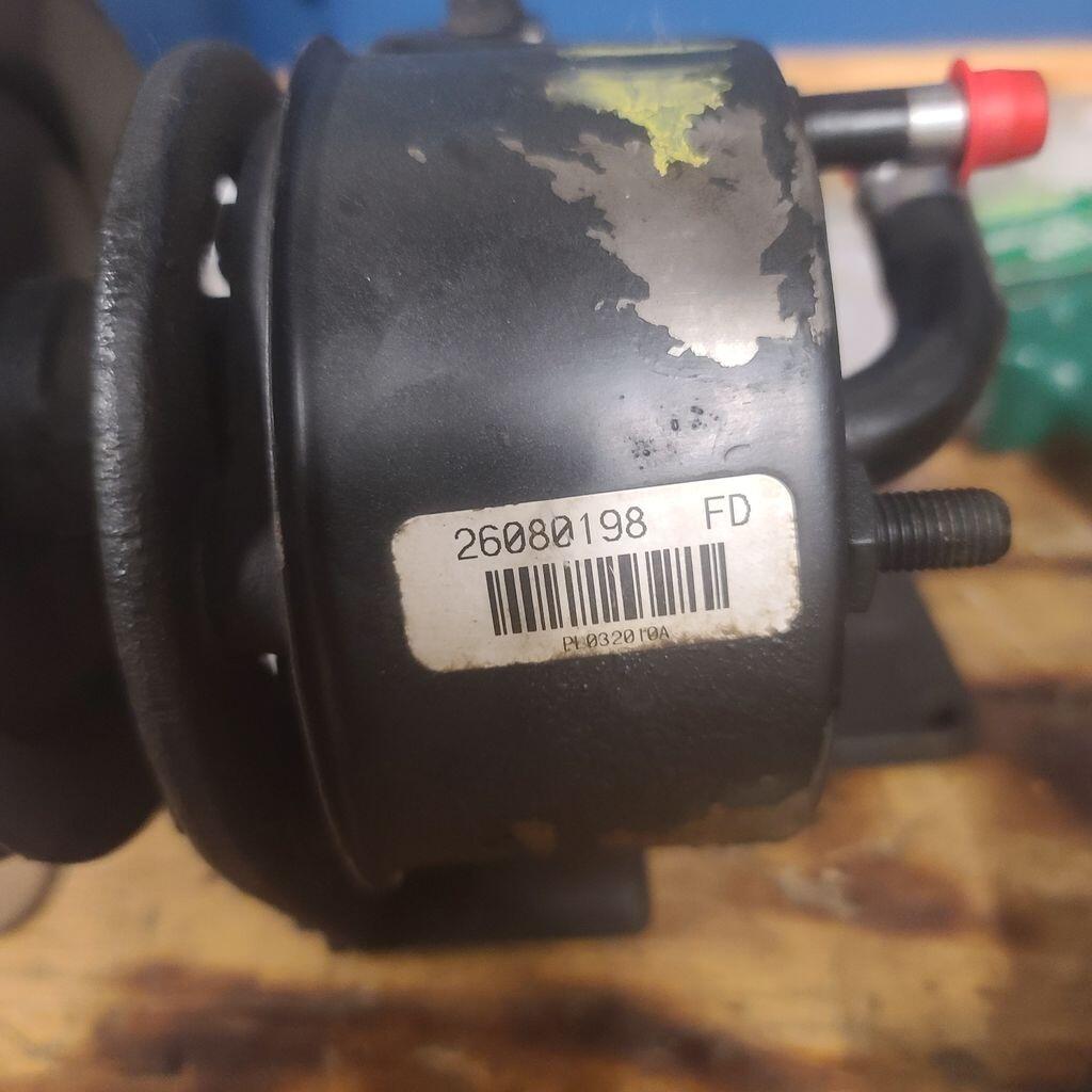 FORD F800 Power Steering Pump in Westland, MI 97788