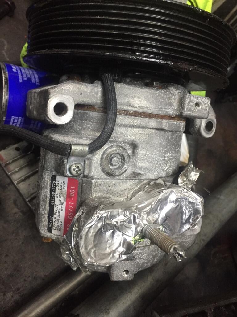 FREIGHTLINER CASCADIA Air Conditioner Compressor OEM 2265771001 in