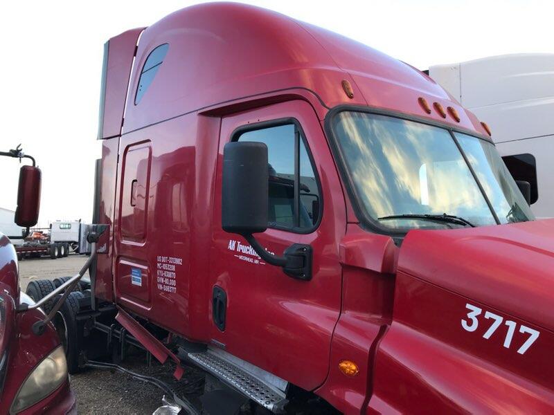 FREIGHTLINER CASCADIA Cab Cut in New Paris, OH #BH20114CA