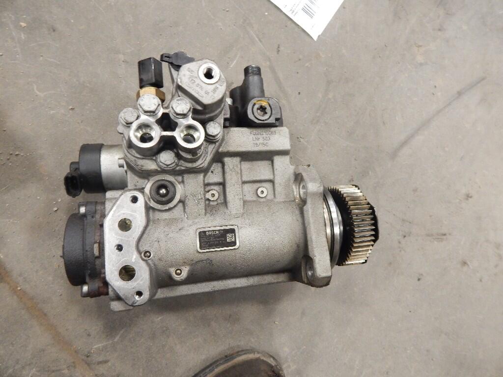FREIGHTLINER CASCADIA Fuel Injection Pump OEM 0445020238 in Holland